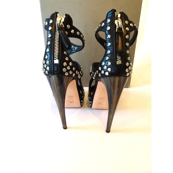 Alexander Mcqueen Studded leather cage Bowed Heel Sandals Pumps Sz 38 NIB 2,890 - Picture 10 of 14